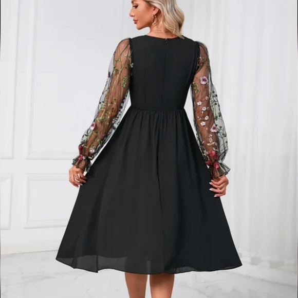 JJs House Embroidered V-Neck A-line Lace Tulle Midi Dress Size XL - Picture 2 of 11